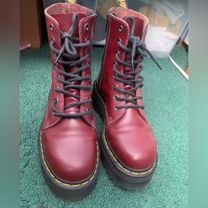 Dr. Martens jadon, Cherry red smooth leather